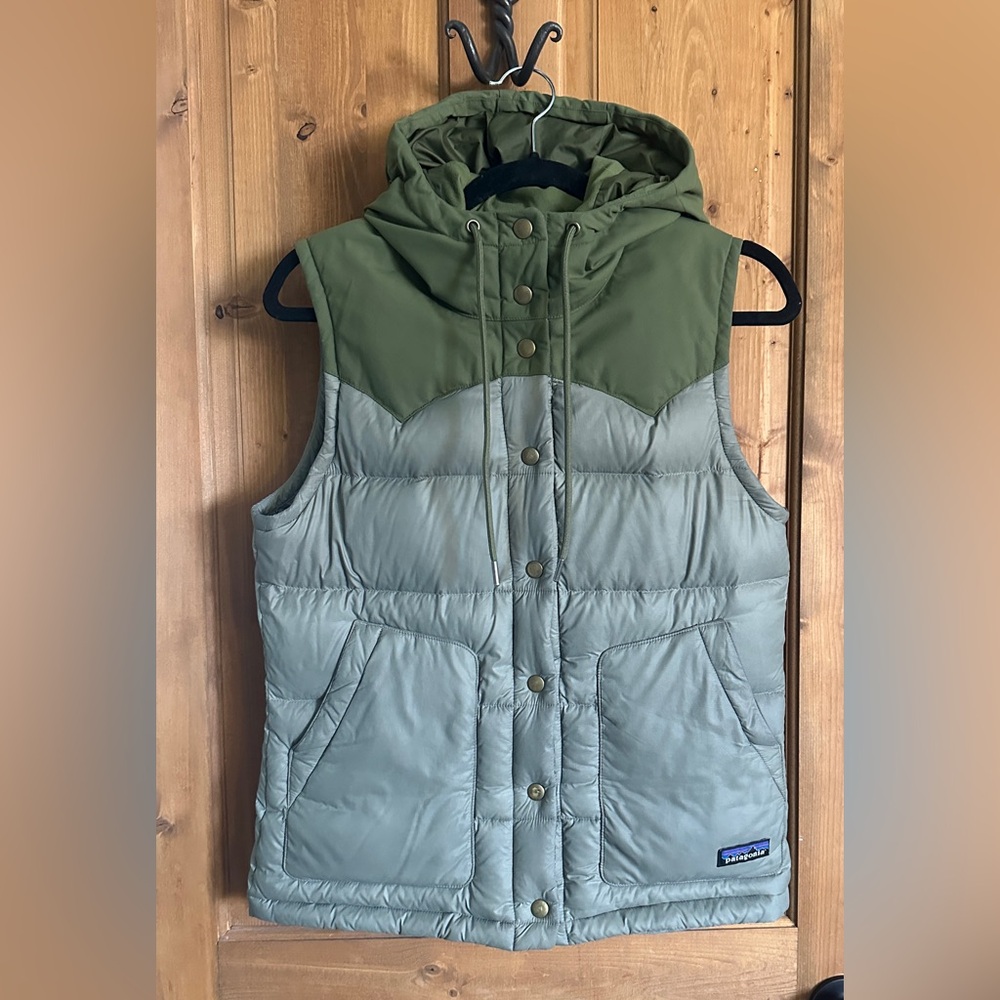 Patagonia Bivy hooded down vest women’s small